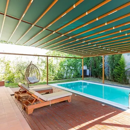 Wonderful With Private Pool And Sauna Villa Tirana